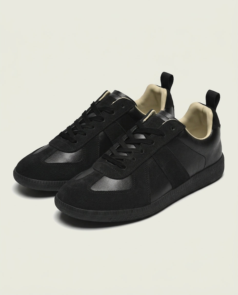Como Lake Sneaker - All Black