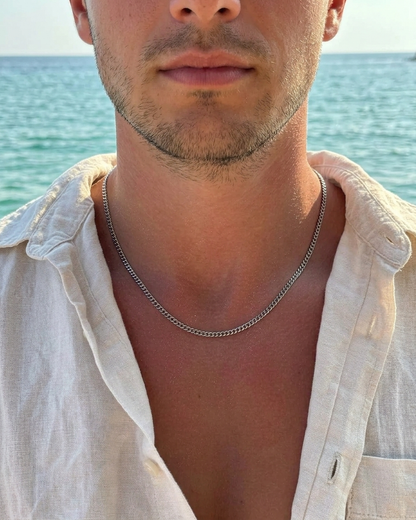 The Aurea Silver Chain