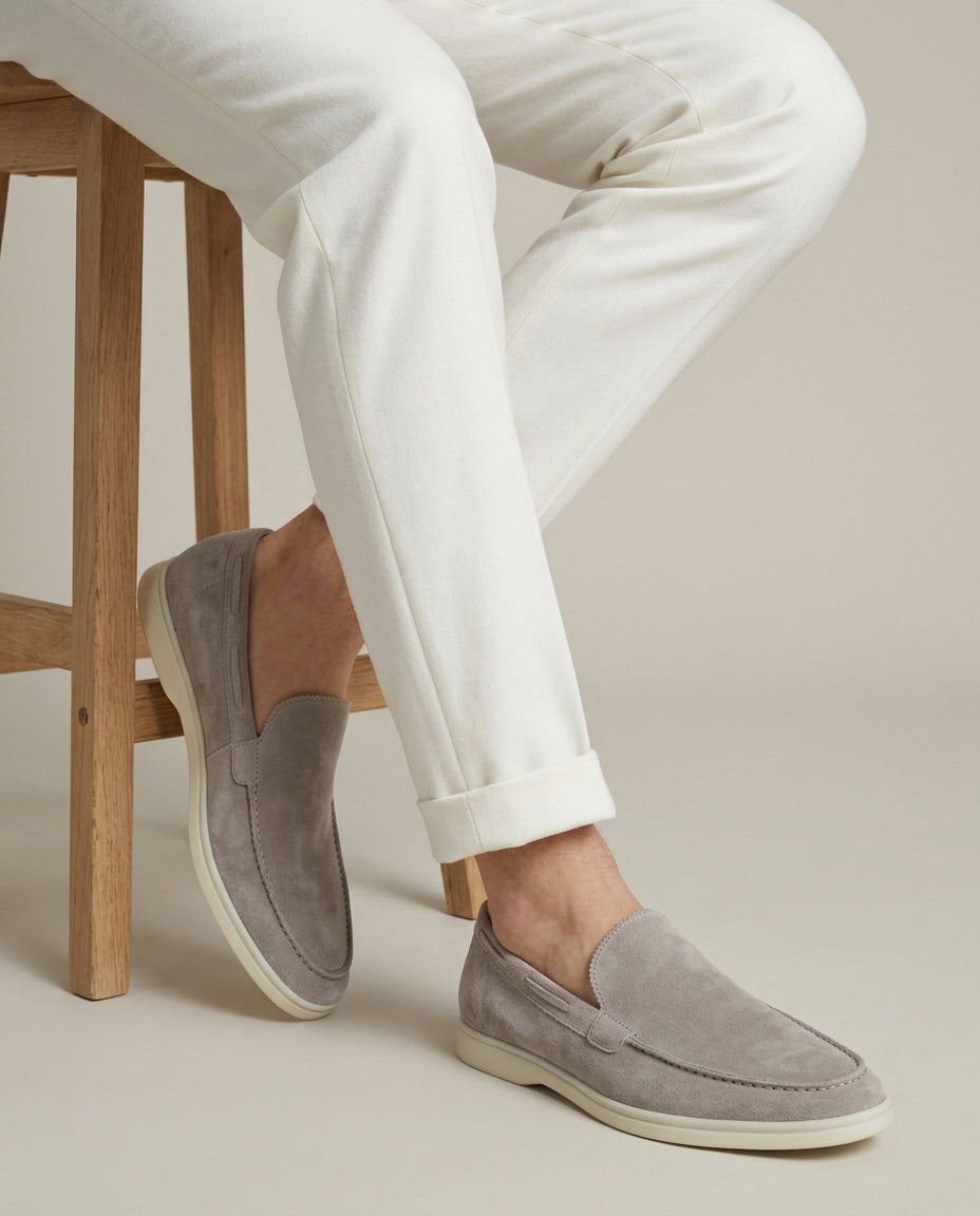 Classic Suède Loafer Light Grey