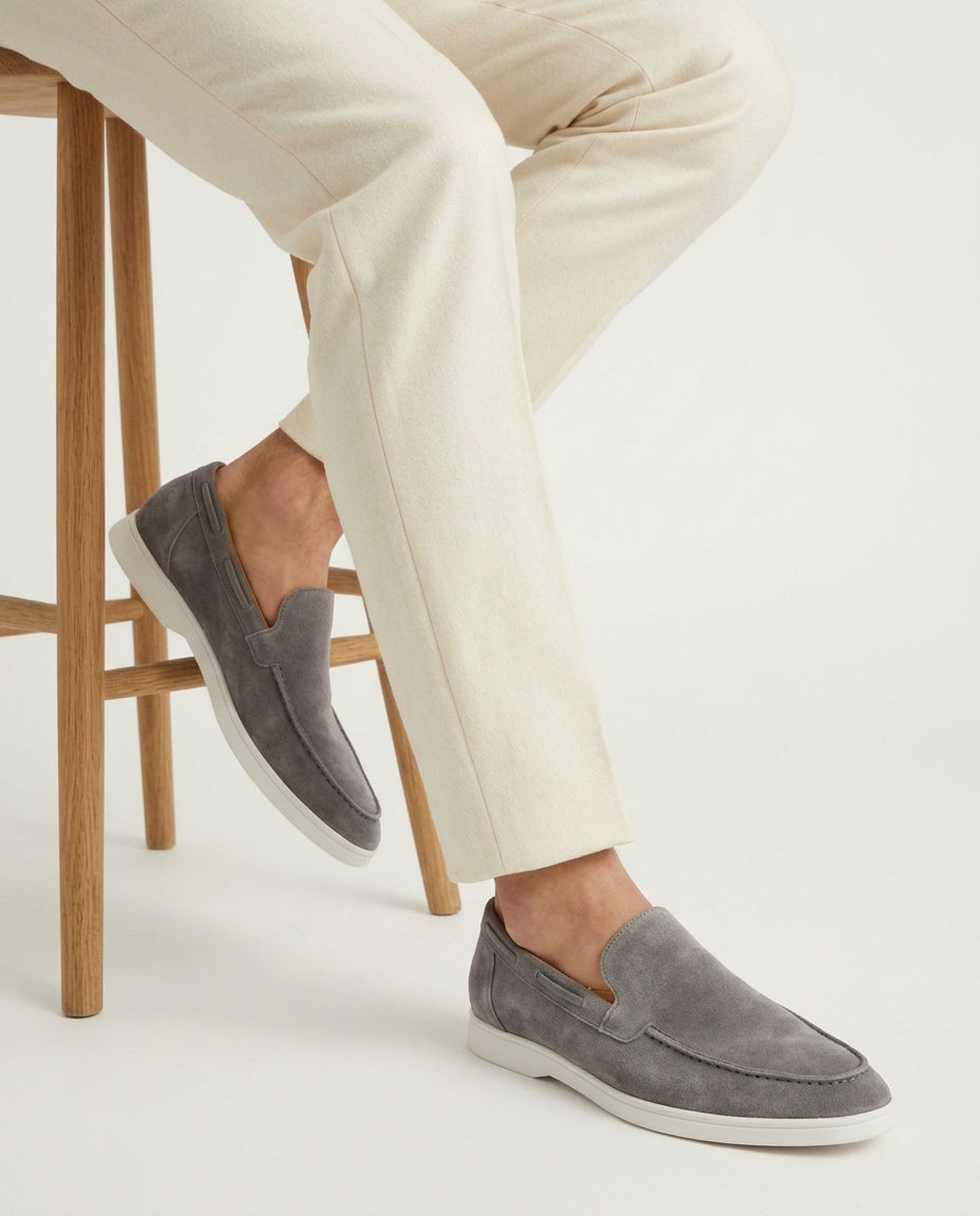 Classic Suède Loafer Grey
