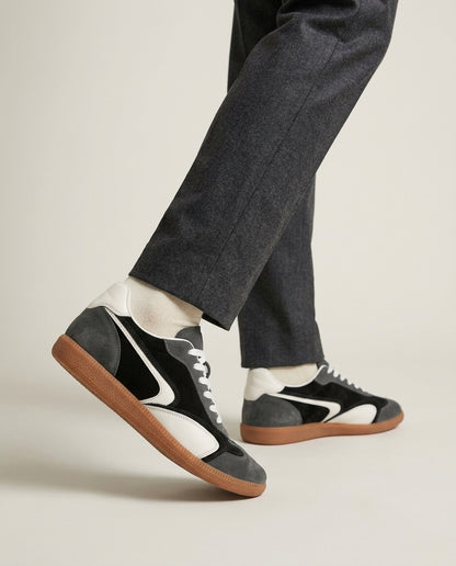 Como Mist Sneaker - Black
