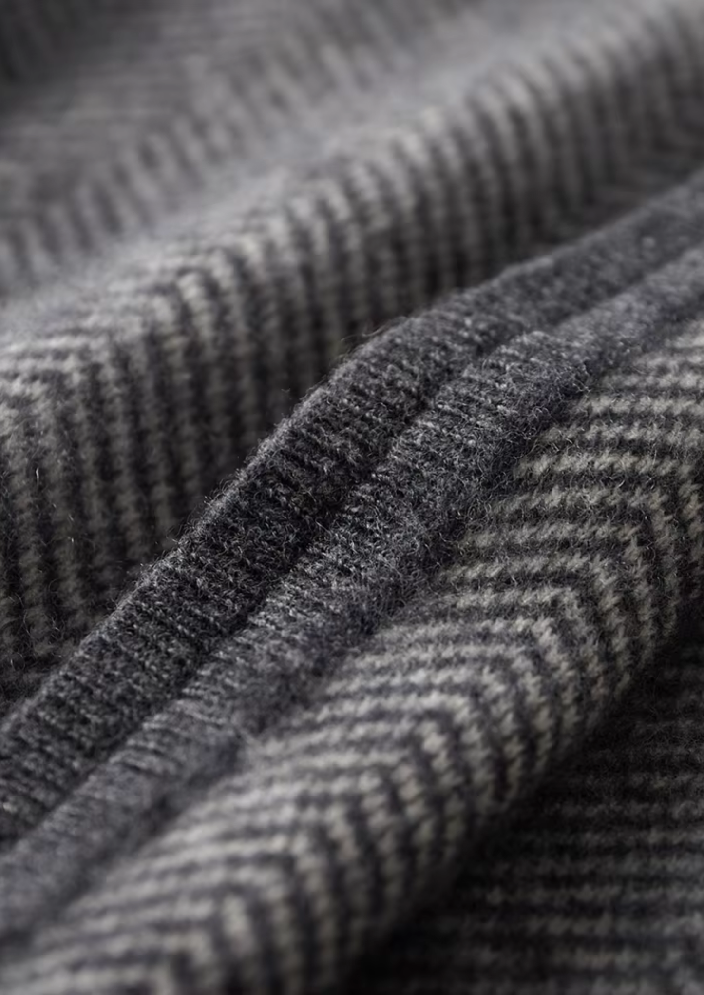 Pure Extra-Fine Merino Wool Gray Herringbone Set