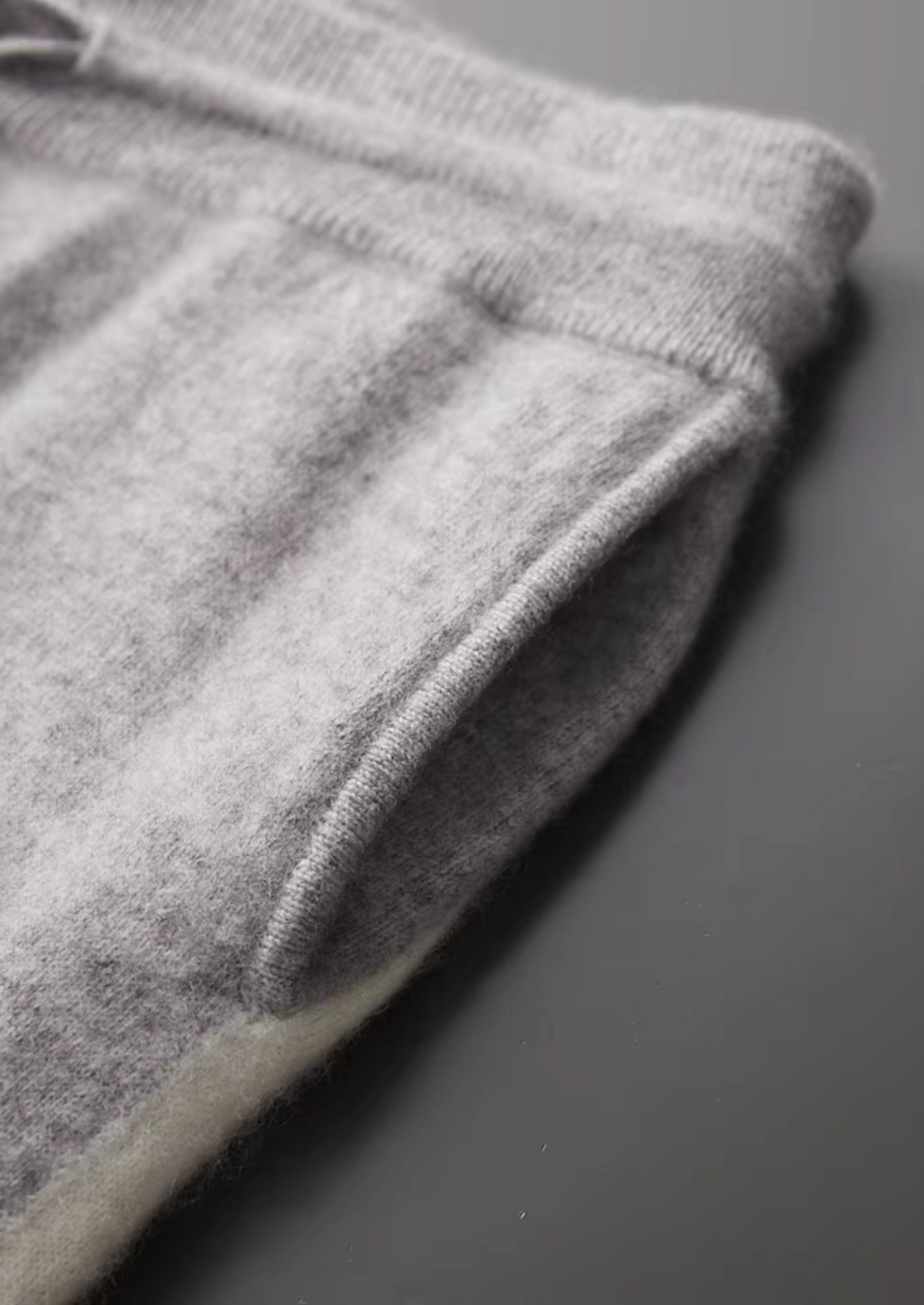 Premium Cashmere Light Gray Vienna Leisure Set