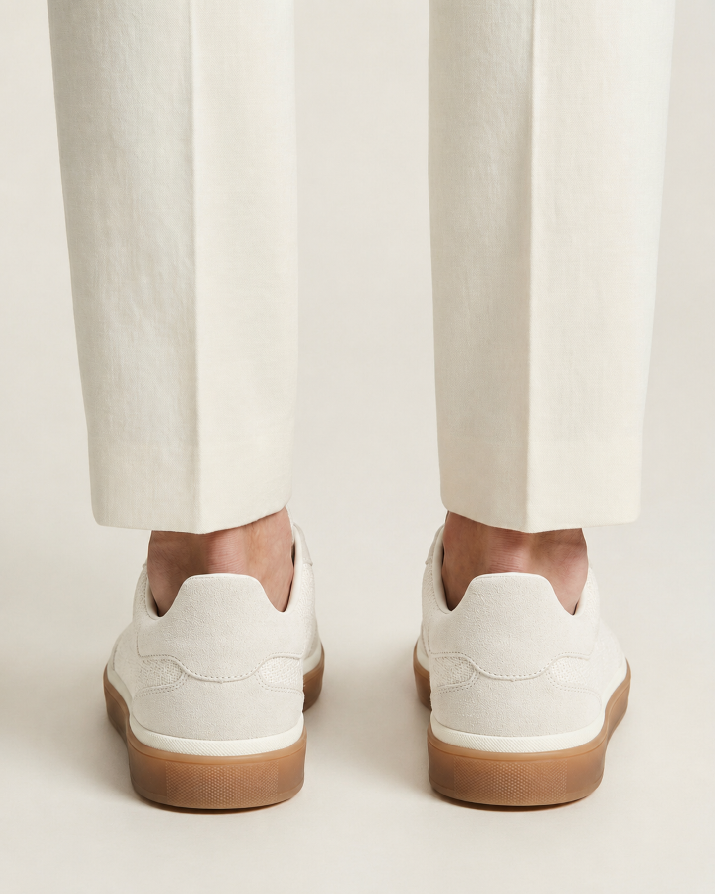 St. Moritz Trainer - Ivory