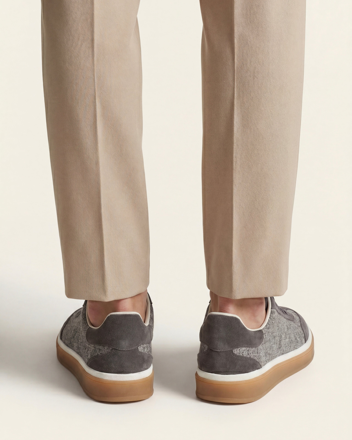 St. Moritz Trainer - Dark Grey