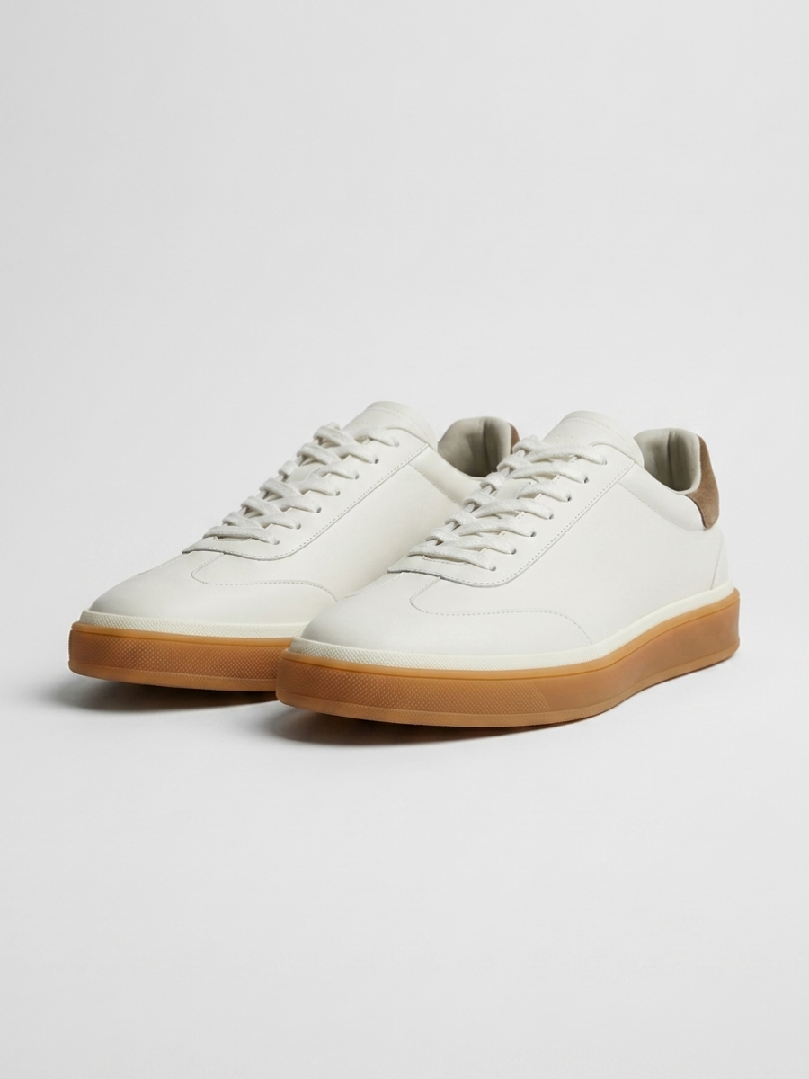 St. Moritz Trainer - White