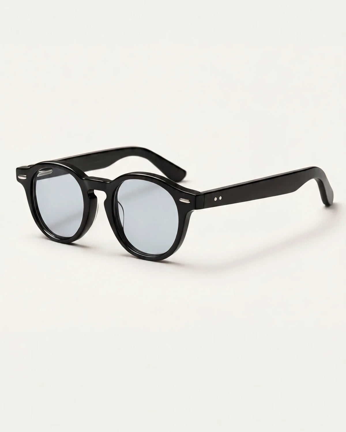 Montreux Jet Black