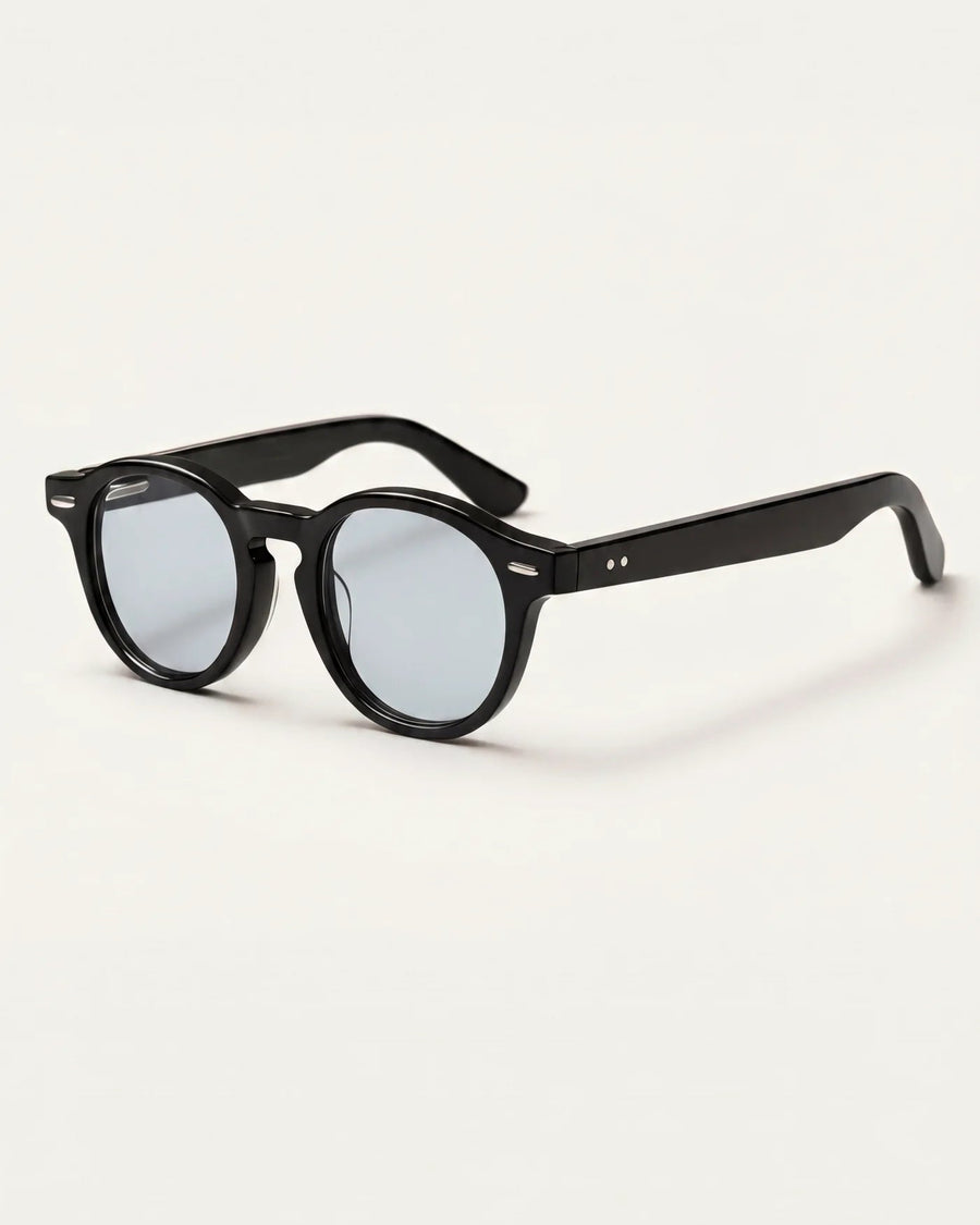 Montreux Jet Black