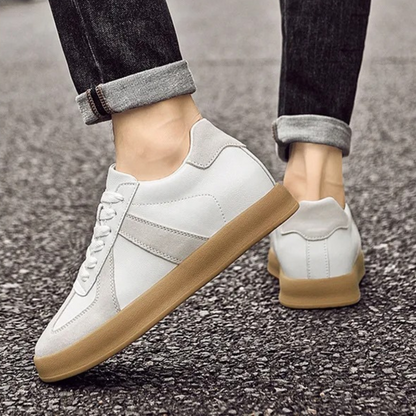 Como Lake Sneaker