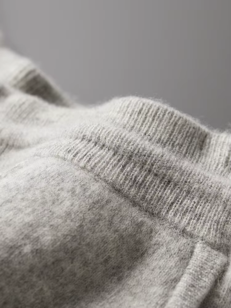 Pure Extra-Fine Merino Wool Armand Set