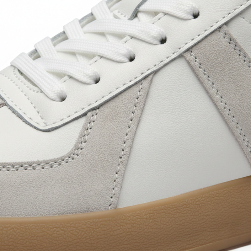 Como Lake Sneaker