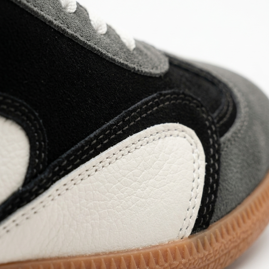 Como Mist Sneaker - Black