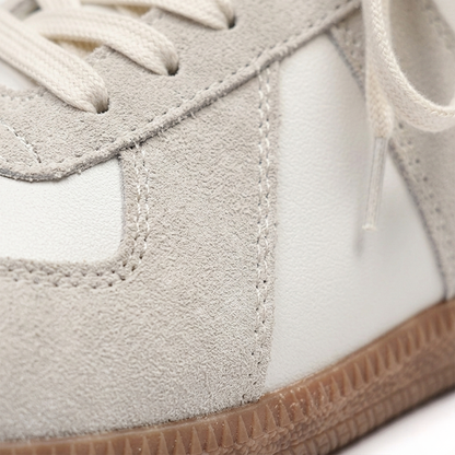 Como Lake Sneaker - White