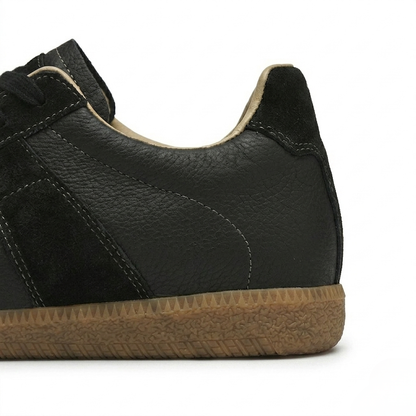 Como Lake Sneaker - Black