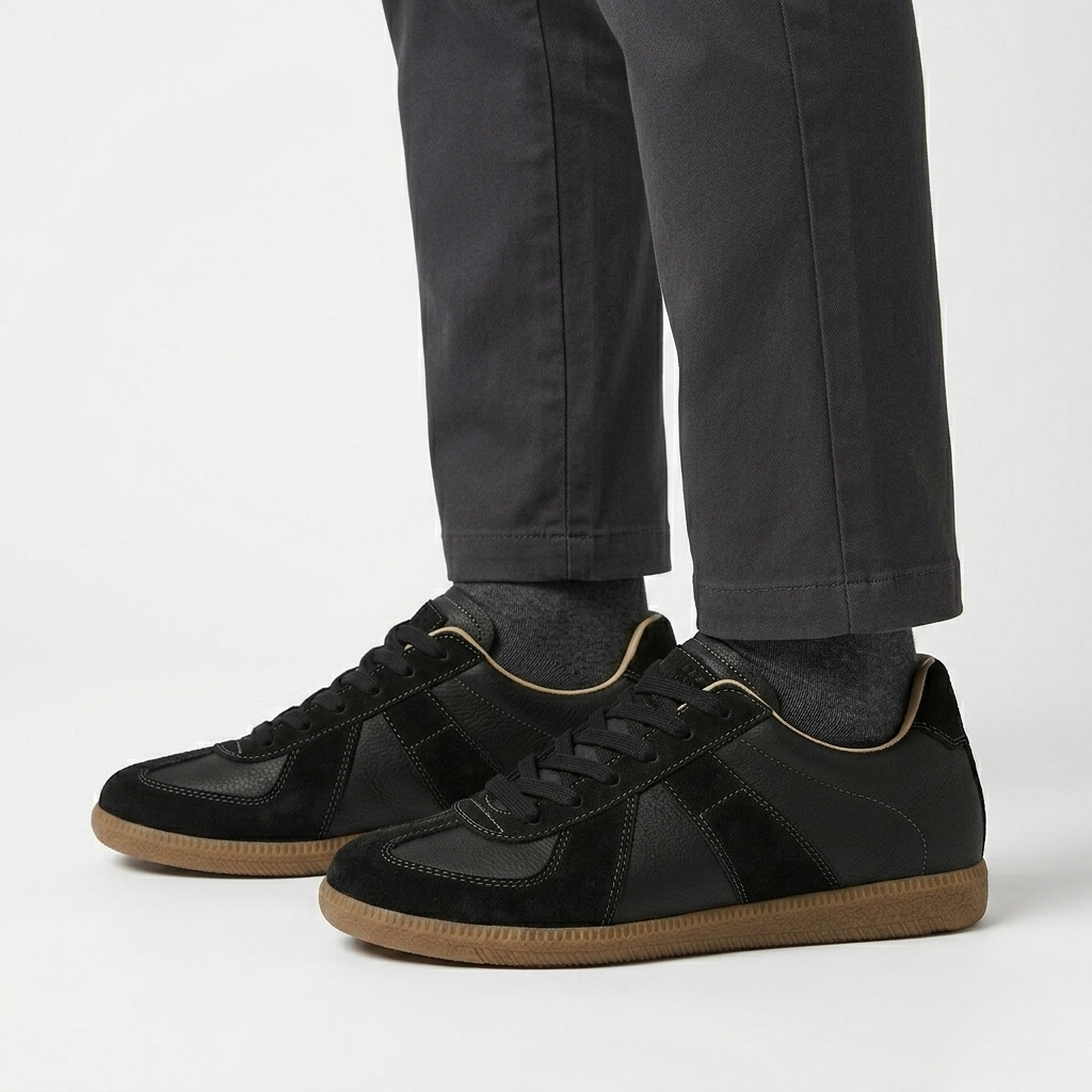 Como Lake Sneaker - Black