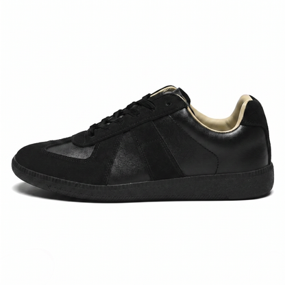 Como Lake Sneaker - All Black